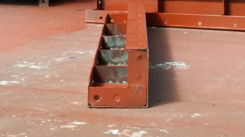 阴阳角模板厂家关于使用湖北钢模板建造建筑时的注意事项提醒