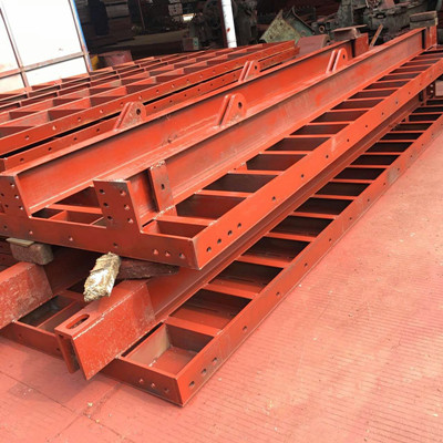 护栏湖北钢模板施工公司向大家介绍道路施工中护栏湖北钢模板普通模板