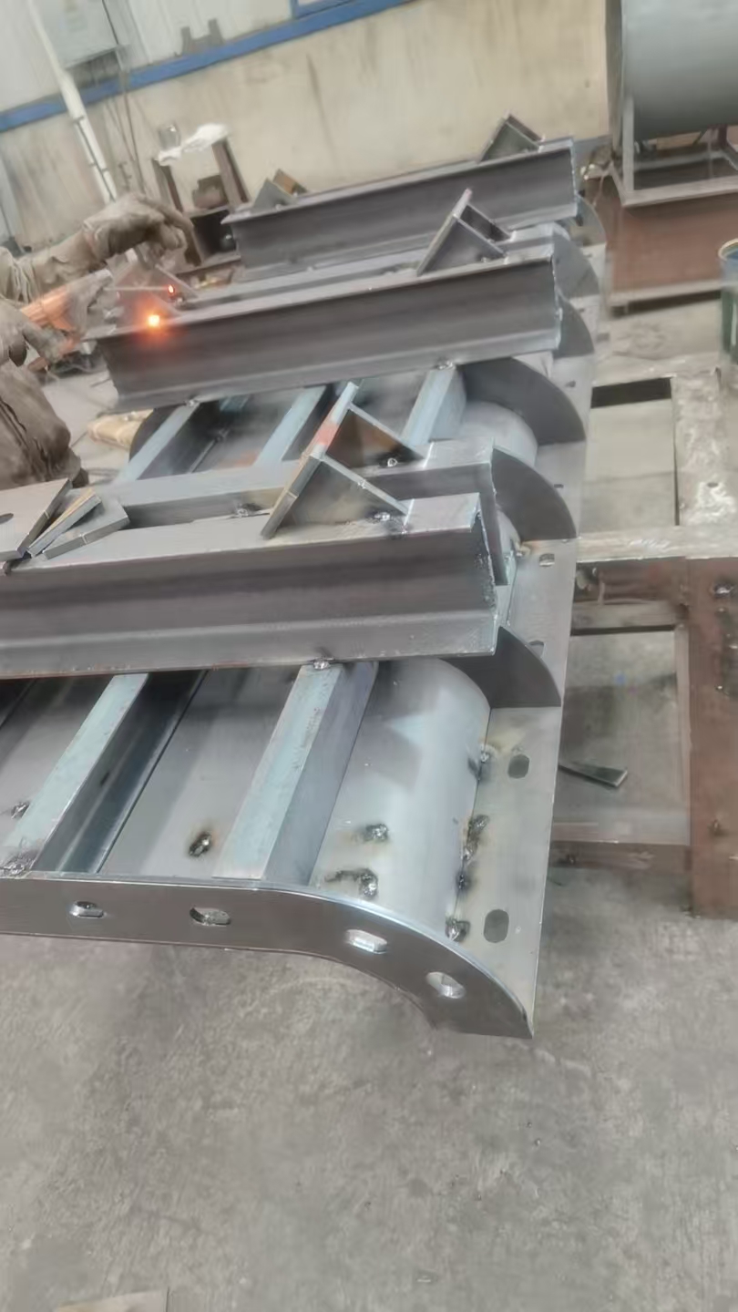 湖北墩柱钢模板