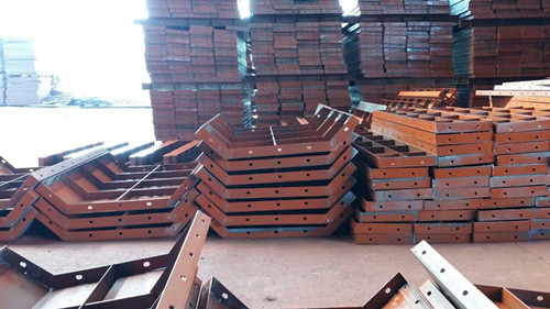 荆州异形钢模板生产厂家浅谈影响异形钢模板质量的因素
