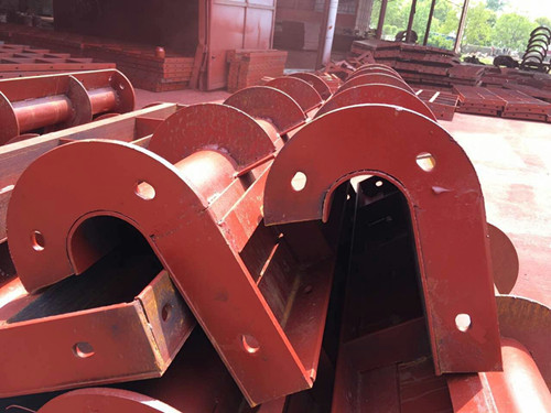 武汉异型钢模板厂家浅谈定型组台钢模板安装与拆除的要求